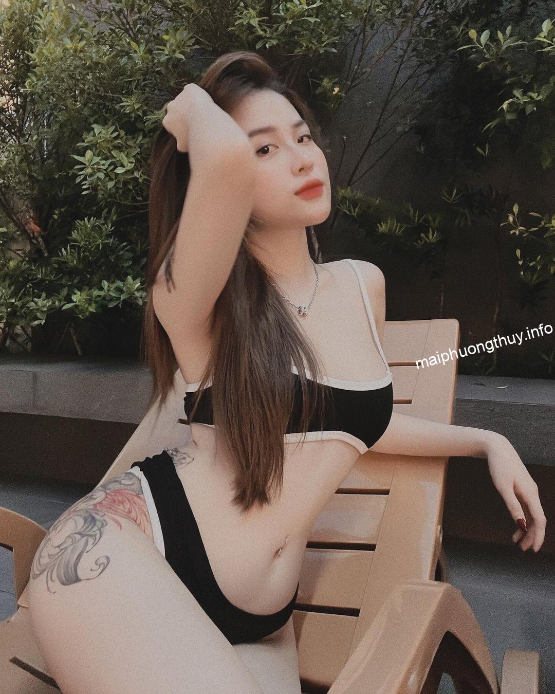 Ảnh Hồ Anh Thư mặc đồ 1 mảnh cực sexy